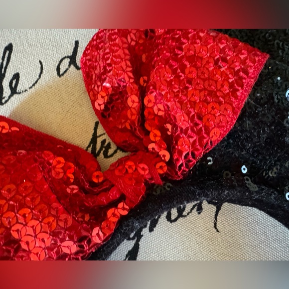 Minnie Mouse Disney Sequined Mouse Ears - Picture 2 of 2